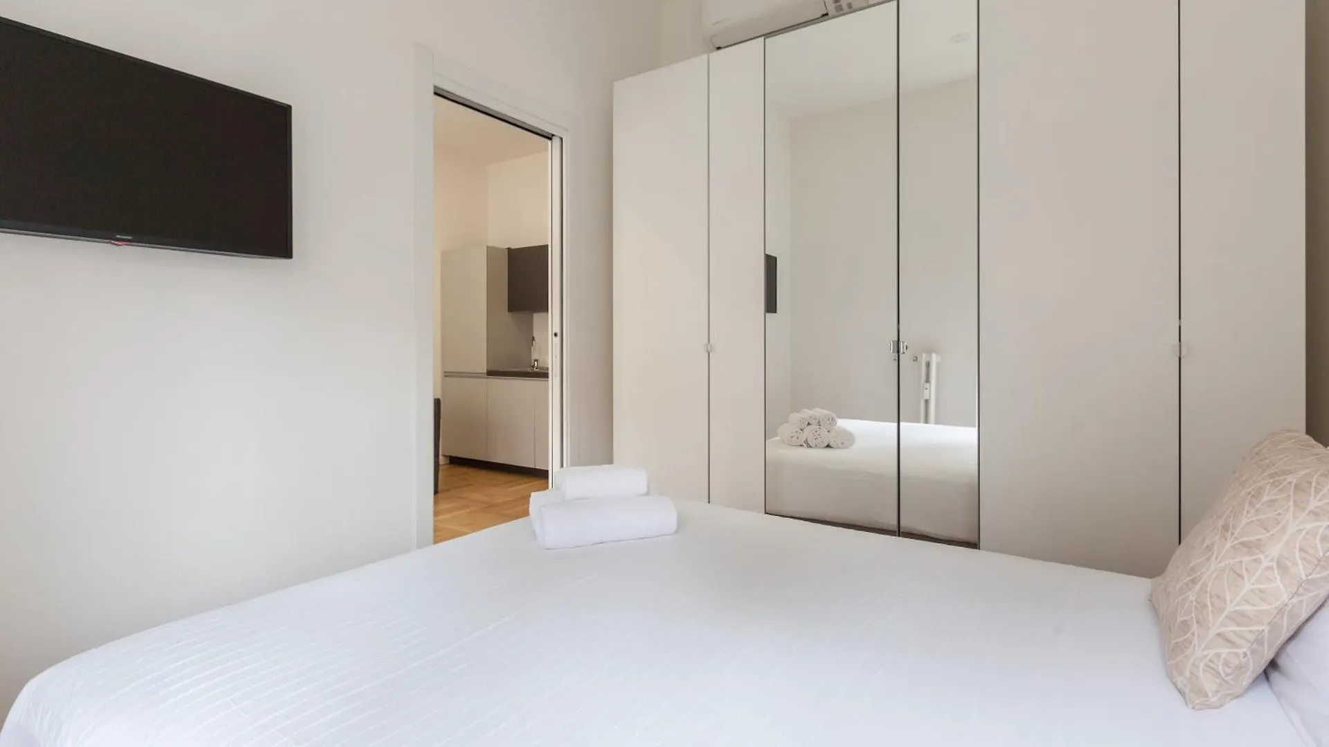 Milano Apartments S Agostino - Porta Genova