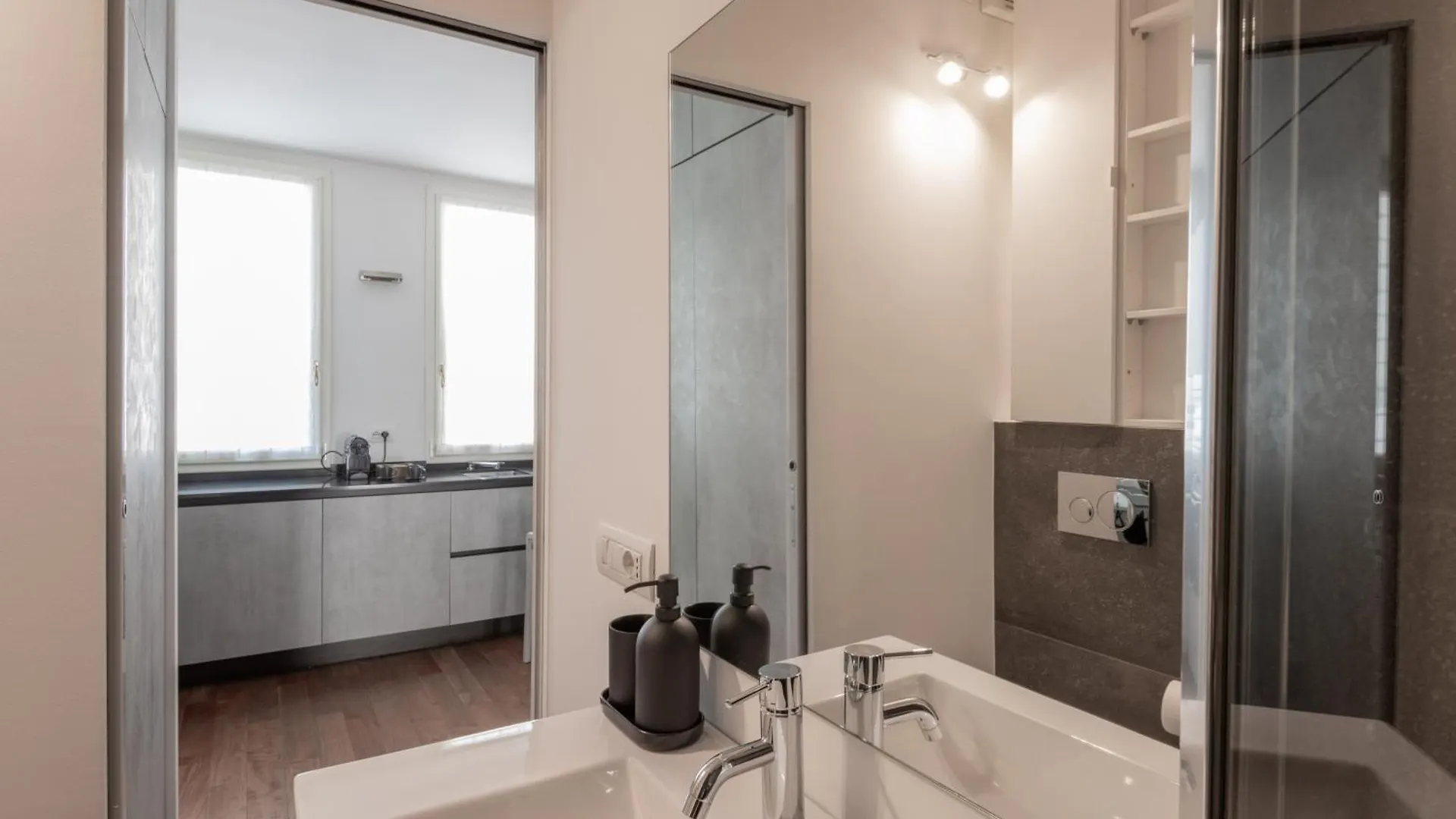 Milano Apartments S Agostino - Porta Genova