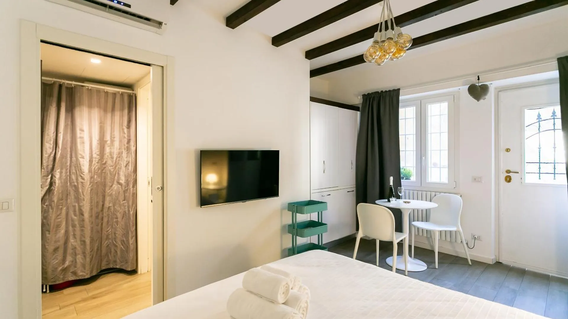 Milano Apartments S Agostino - Porta Genova  Milan
